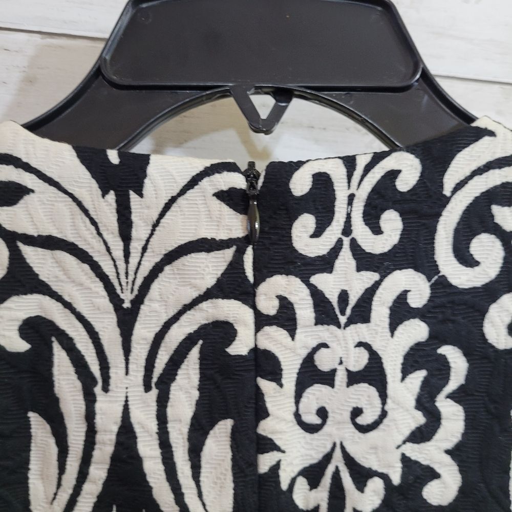 Jade Black & White V Neck Jacquard Dress Work Career Size XS - Picture 7 of 9